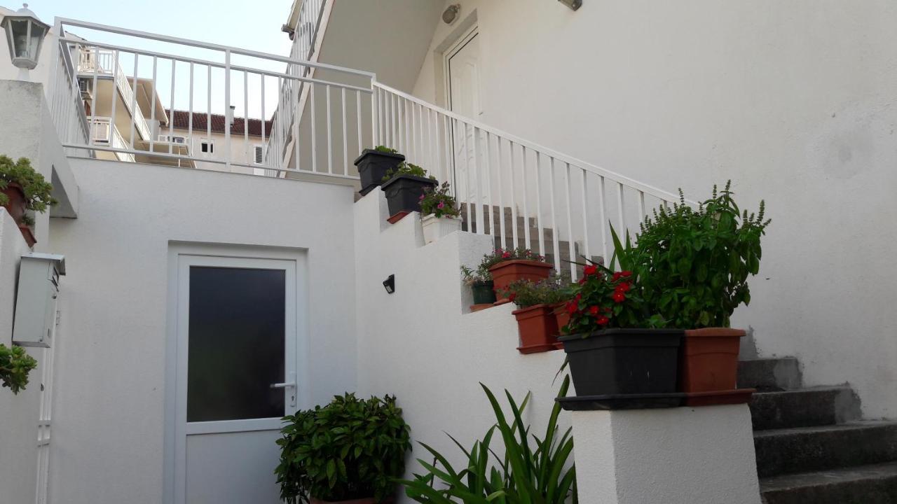 Central, spacious, great view Hvar Town Exterior foto
